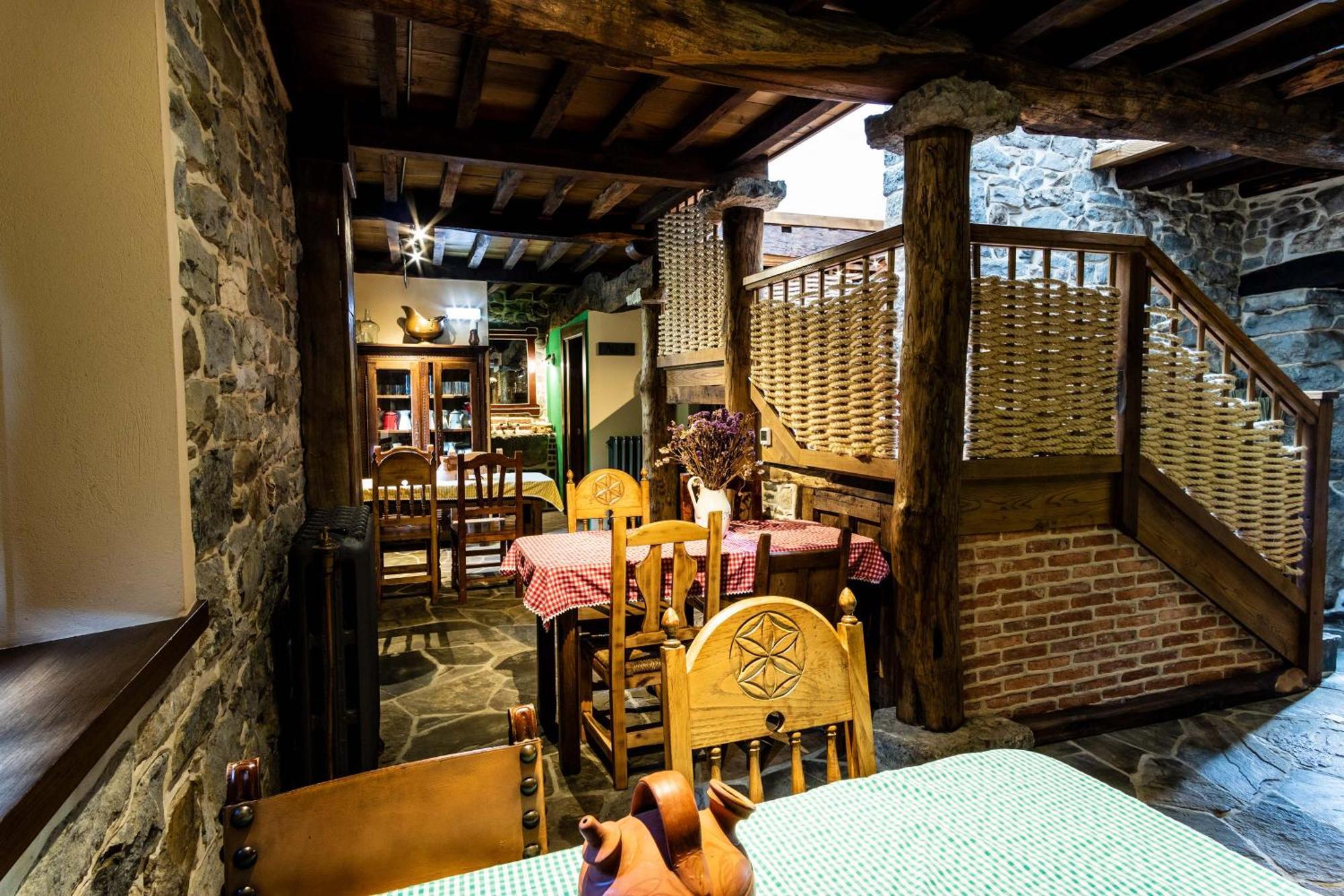 Hotel Casona De El Castaniu Serrapio Exteriér fotografie