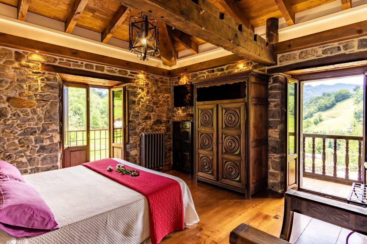 Hotel Casona De El Castaniu Serrapio Exteriér fotografie