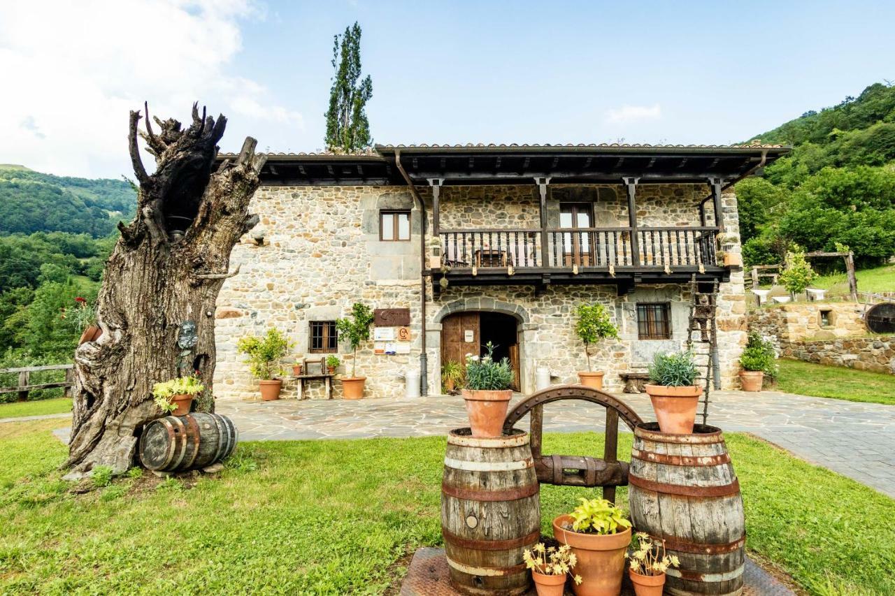 Hotel Casona De El Castaniu Serrapio Exteriér fotografie