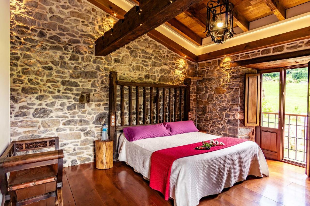 Hotel Casona De El Castaniu Serrapio Exteriér fotografie